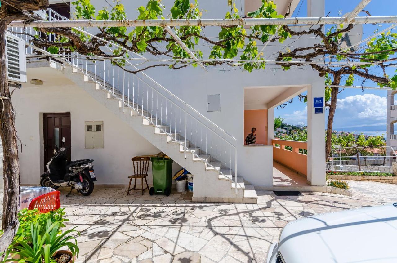 Apartments Kursan Trogir Exteriör bild